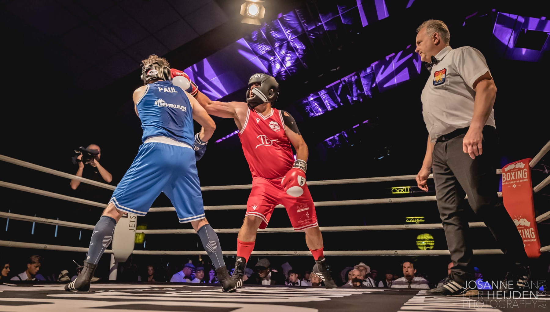Boxing_Gladiatoren_van_Deurne_Ramon_van_ZundertvsPaul_van_Dijnen_09072022_Foto_Josanne_van_der_Heijden-3854