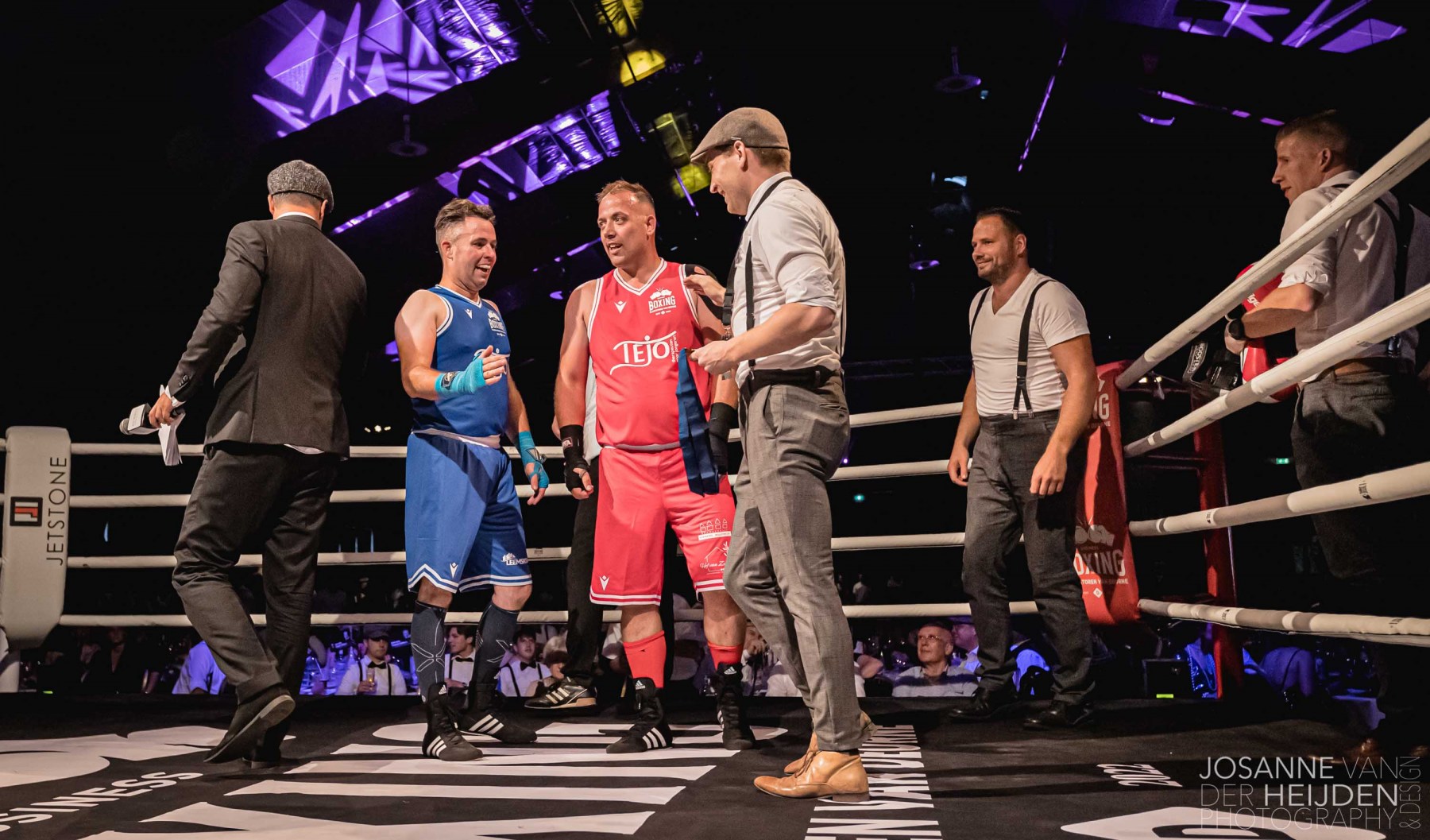 Boxing_Gladiatoren_van_Deurne_Ramon_van_ZundertvsPaul_van_Dijnen_09072022_Foto_Josanne_van_der_Heijden-3941